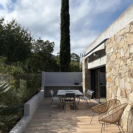 Paolina Villa Calvi (Corsica)